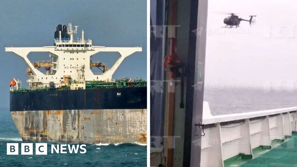 Forças dos EUA abordam petroleiro suspeito de integrar 'frota fantasma' venezuelana em operação no Atlântico. Sanções ao petróleo da Venezuela.